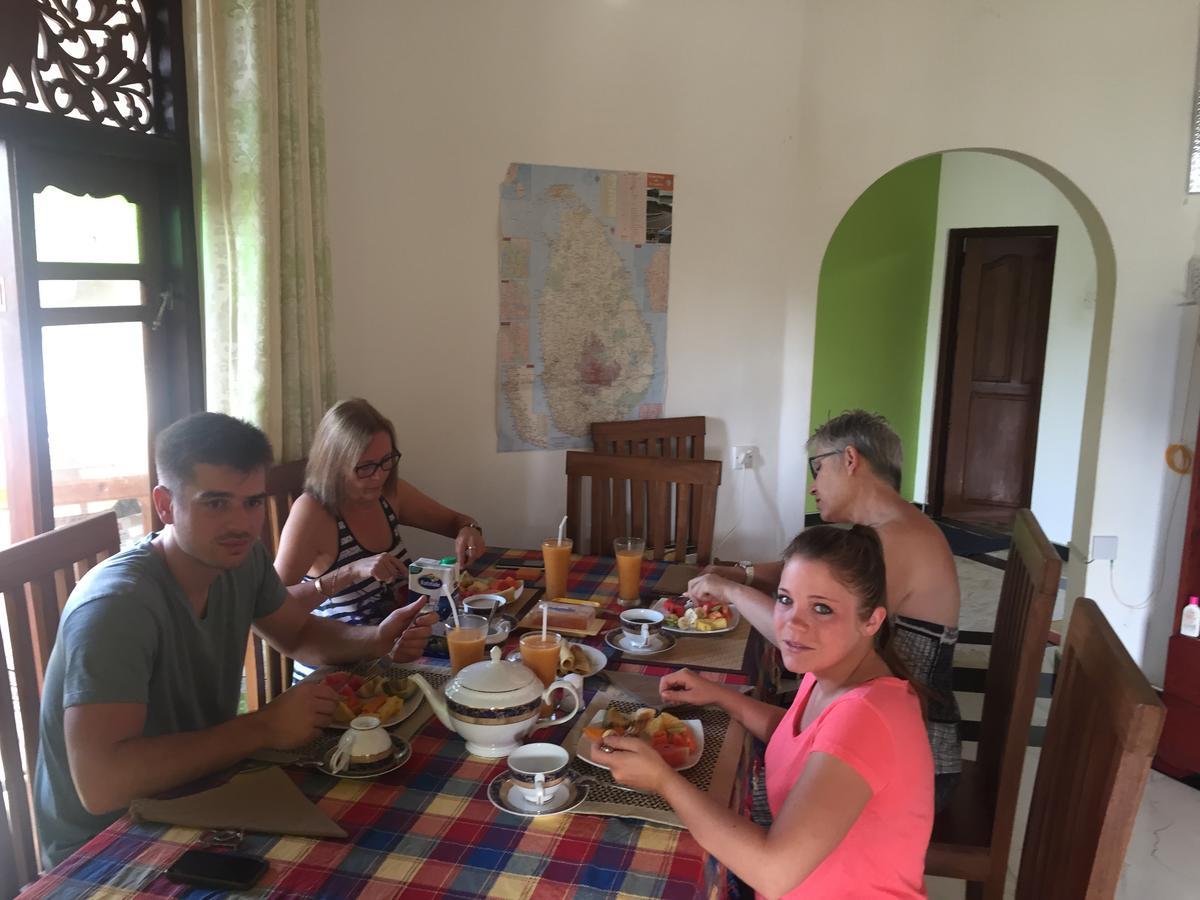 Bee Nest Bed & Breakfast Νεγκόμπο Εξωτερικό φωτογραφία