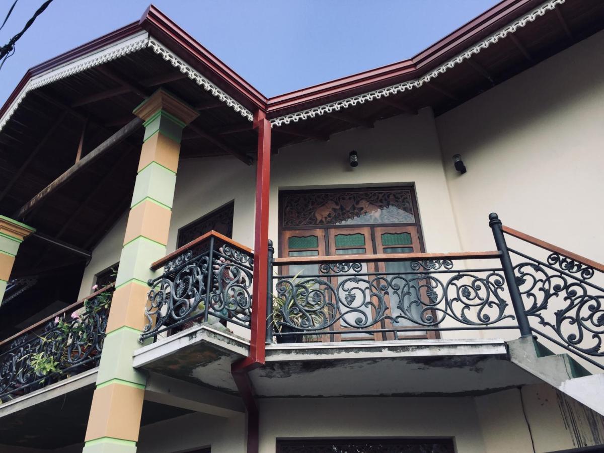 Bee Nest Bed & Breakfast Νεγκόμπο Εξωτερικό φωτογραφία